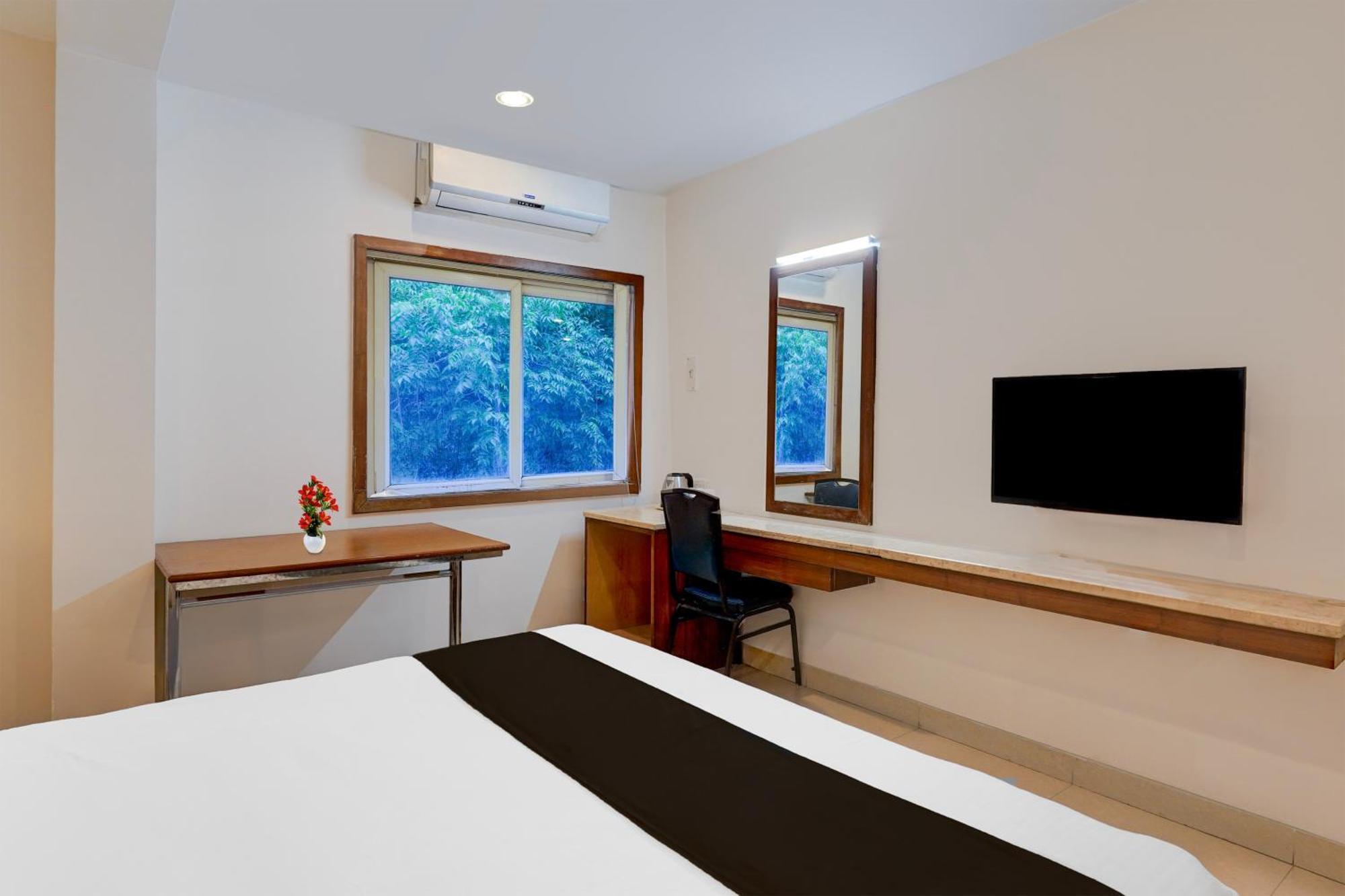Super Townhouse Arcot Road Near Kauvery Hospital Chennai Bagian luar foto