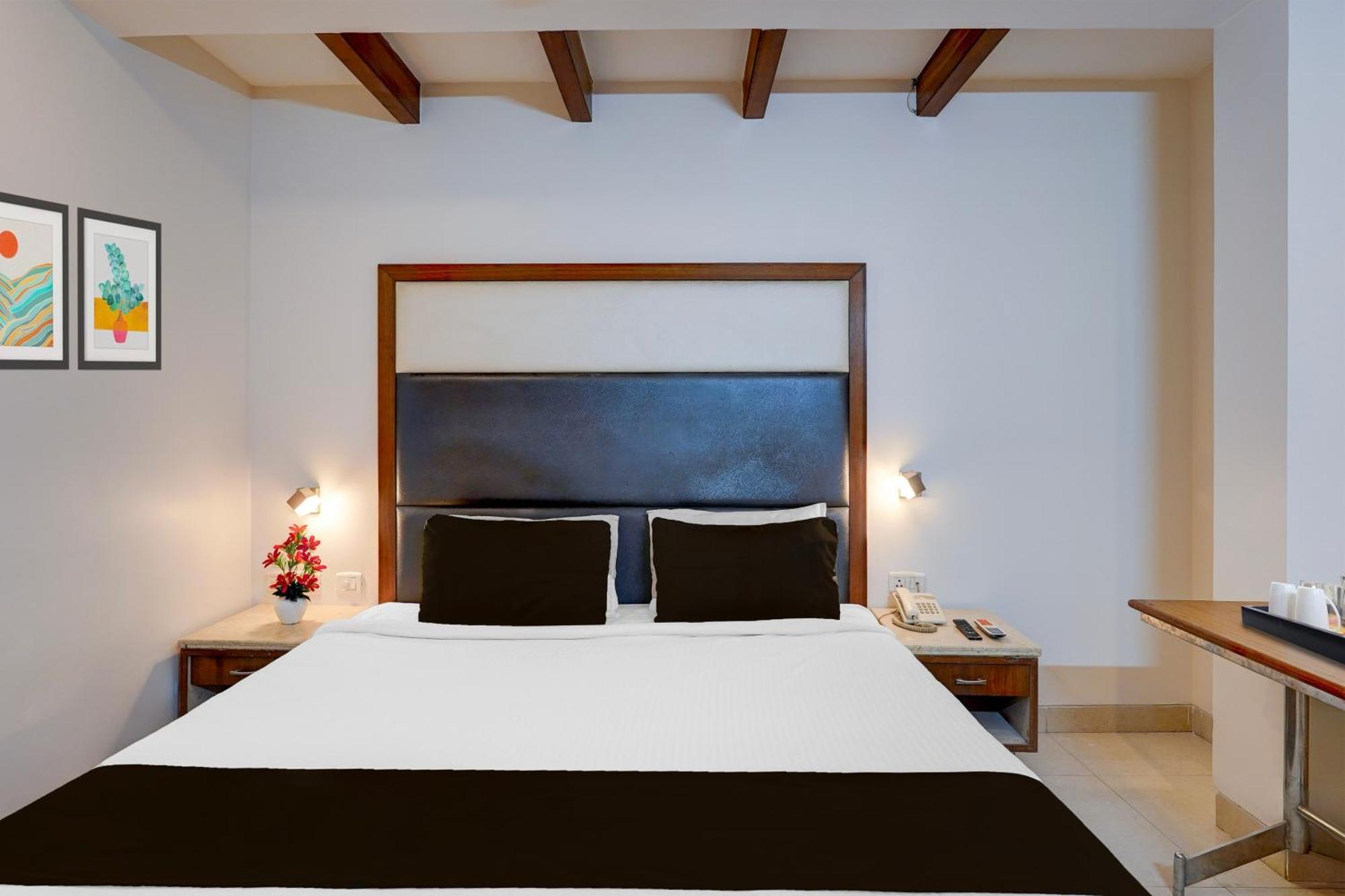 Super Townhouse Arcot Road Near Kauvery Hospital Chennai Bagian luar foto